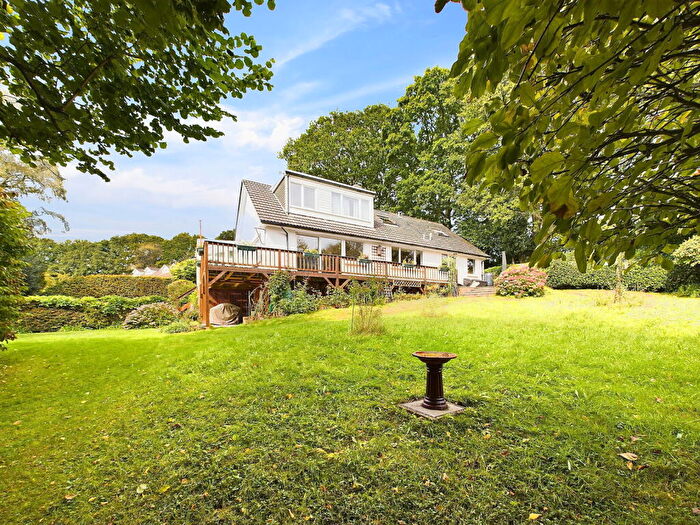 5 Bedroom Chalet For Sale In Lower Broad Oak Road, West Hill, EX11