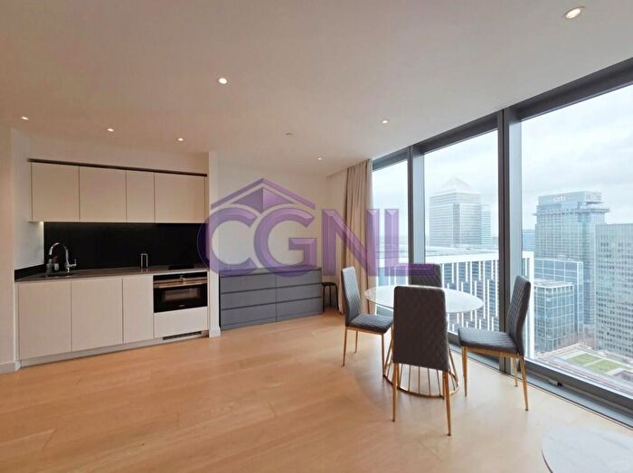 Studio To Rent In Marsh Wall, Tower Hamlets, London, E14