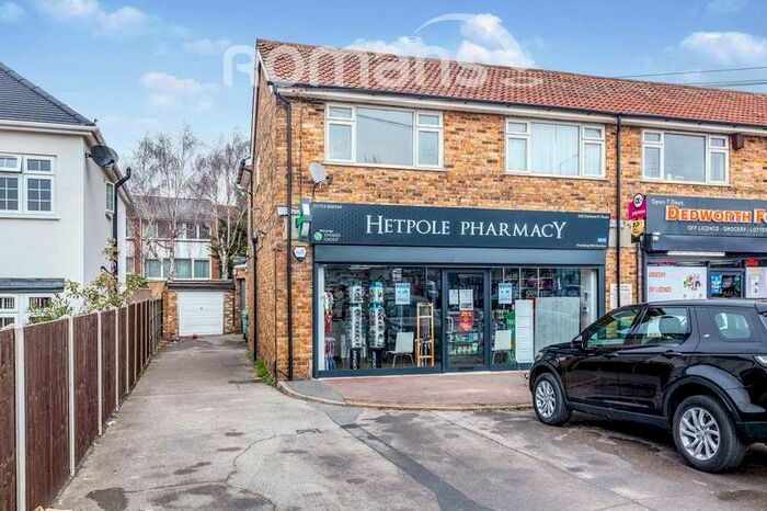 2 Bedroom Maisonette Flat To Rent In Dedworth Road, SL4