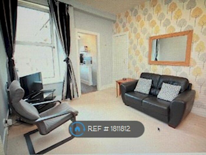 3 Bedroom Flat To Rent In Bedford Place, Aberdeen, AB24