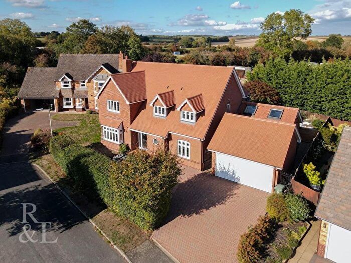 4 Bedroom Detached House For Sale In Glebeland Close, Thrussington, LE7