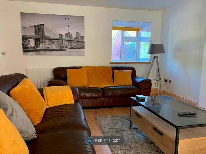 4 Bedroom Detached House To Rent In Delenty Drive, Birchwood, Warrington, WA3