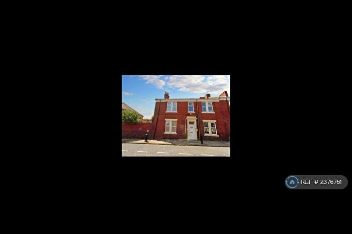 3 Bedroom Semi-Detached House To Rent In Grantham Road, Newcastle, NE2