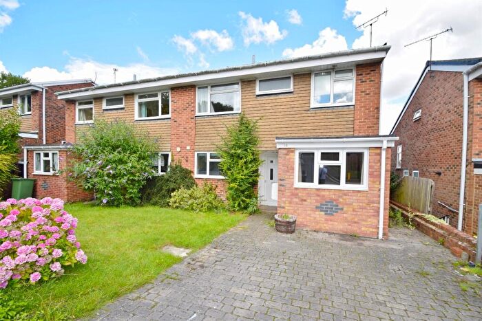 6 Bedroom Semi Detached House For Sale In Fulflood, SO22