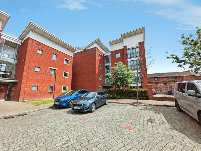 2 Bedroom Flat For Sale In Albion Street, Wolverhampton, WV1