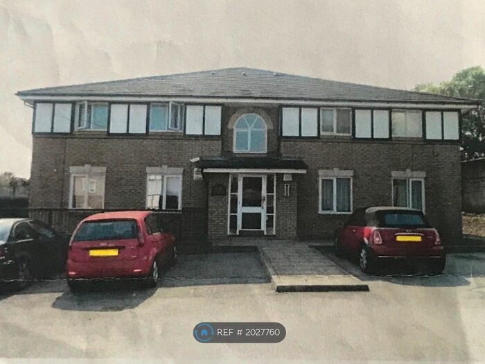 1 Bedroom Flat To Rent In Redwood Court, Dartford, DA1