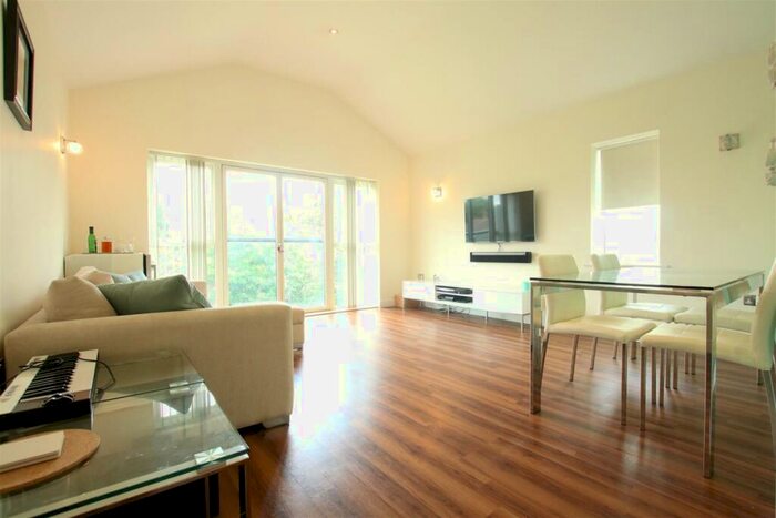 1 Bedroom Apartment To Rent In Widmore Road, Bromley, BR1