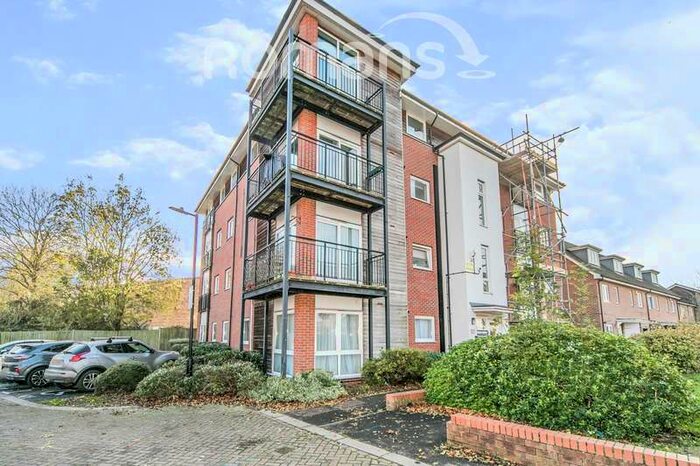 1 Bedroom Flat To Rent In Mead Close, Caversham, RG4