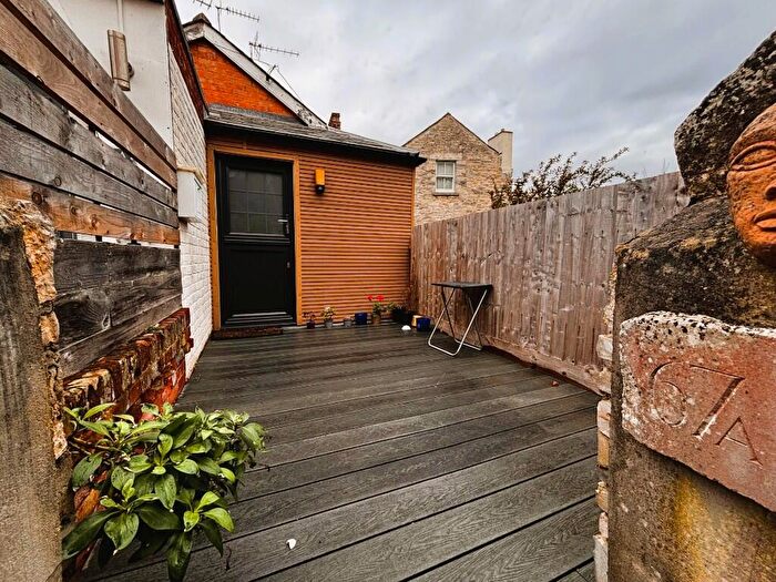 Studio To Rent In High Street, Swanage, Dorset, BH19