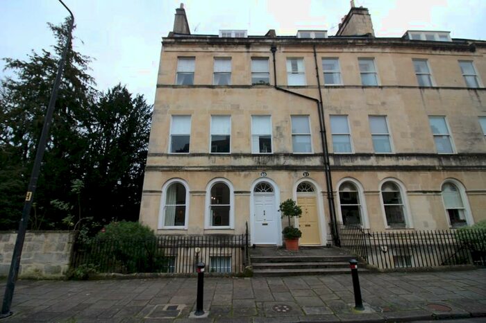 2 Bedroom Apartment To Rent In Henrietta Street, Bath, BA2