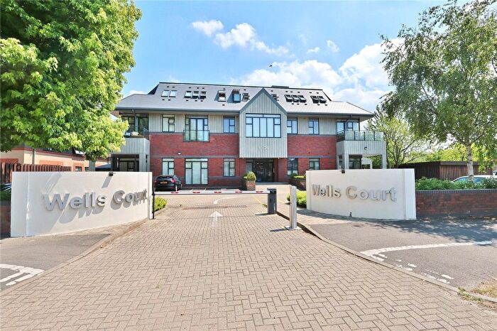 1 Bedroom Flat To Rent In Albert Drive, Woking, Surrey, GU21