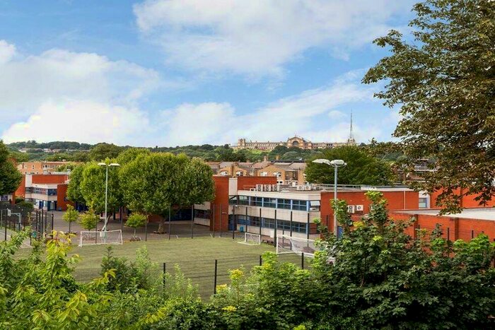 1 Bedroom Flat To Rent In Hillfield Avenue, Crouch End, N8