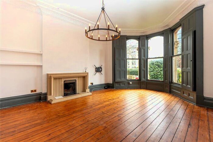 2 Bedroom Apartment To Rent In Durdham Park, Redland, Bristol, BS6