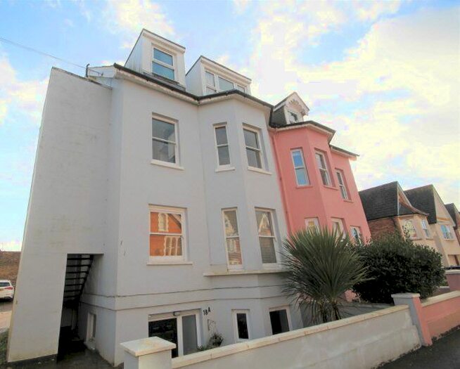 1 Bedroom Maisonette To Rent In Bedford Road, Horsham, RH13