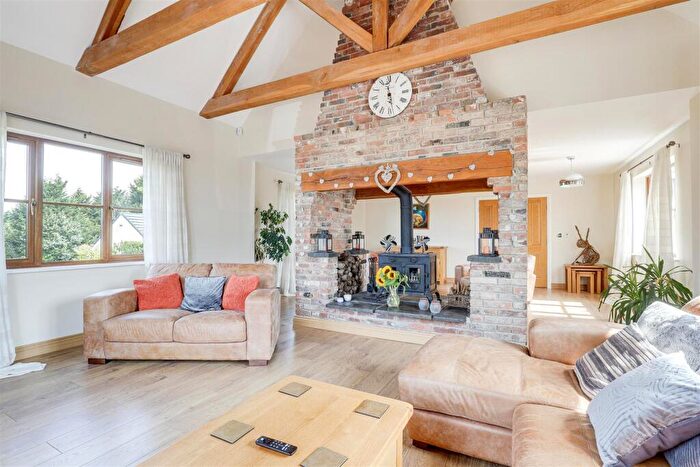 4 Bedroom Detached House For Sale In Nottingham Road, Selston, Nottinghamshire, NG16