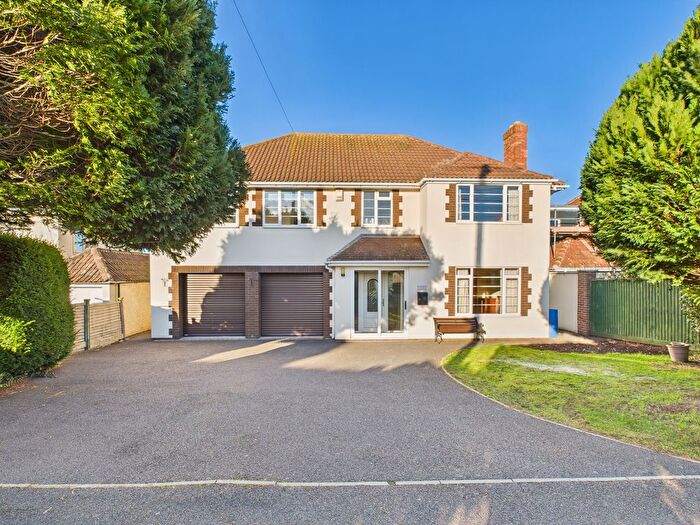 5 Bedroom Detached House For Sale In Wembdon Hill, Bridgwater, TA6