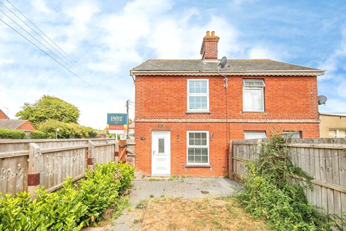 2 Bedroom End Of Terrace House For Sale In Angel Street, Hadleigh, Ipswich, Suffolk, IP7