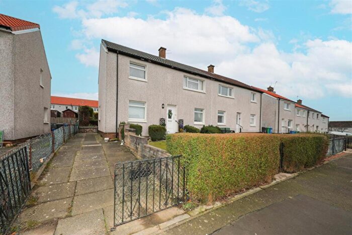 3 Bedroom Semi-Detached House For Sale In Craigmead Terrace, Cardenden, KY5
