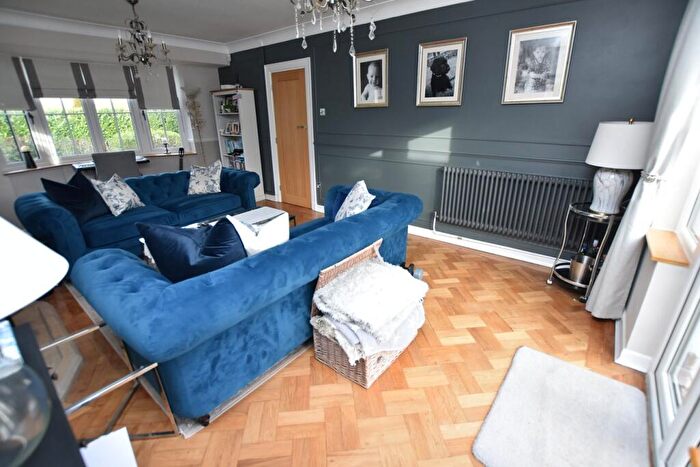 4 Bedroom Detached House For Sale In Southfield Road, Nailsea, Nailsea, BS48