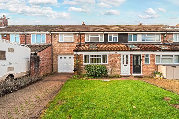 4 Bedroom Semi Detached House For Sale In Gillebank Close, Stockwood, Bristol, BS14