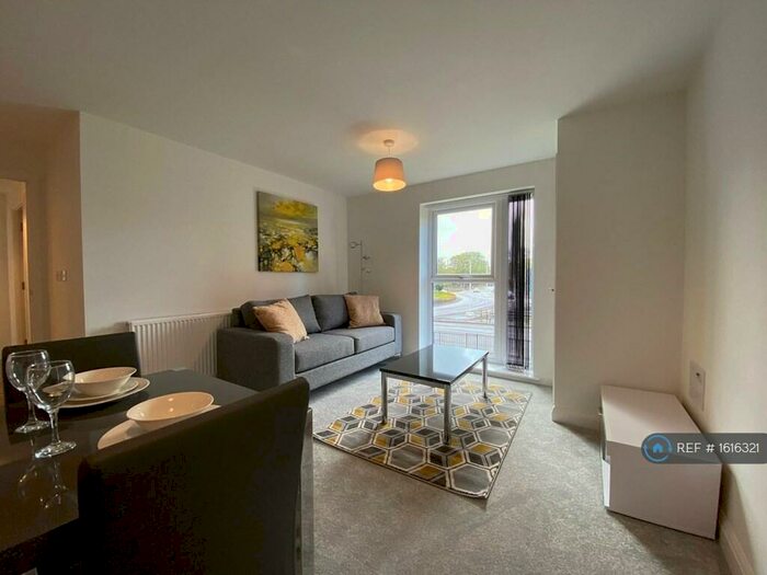 2 Bedroom Flat To Rent In Darwin House, Birmingham, B5