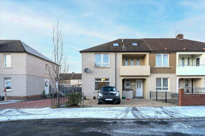 5 Bedroom Apartment To Rent In Haig Street, FK3