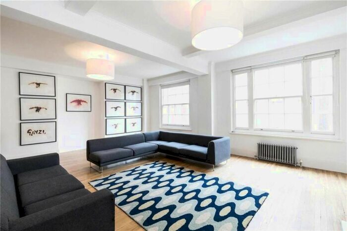 3 Bedroom Flat To Rent In Great Titchfield Street, London, W1W