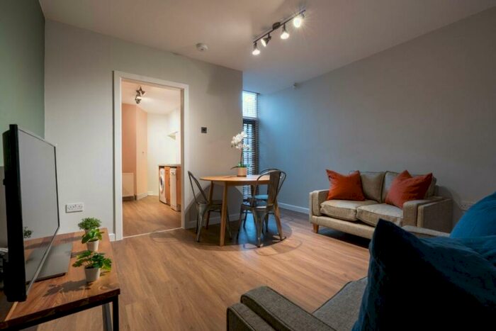 4 Bedroom Terraced House To Rent In Doncaster Road, Newcastle, NE2