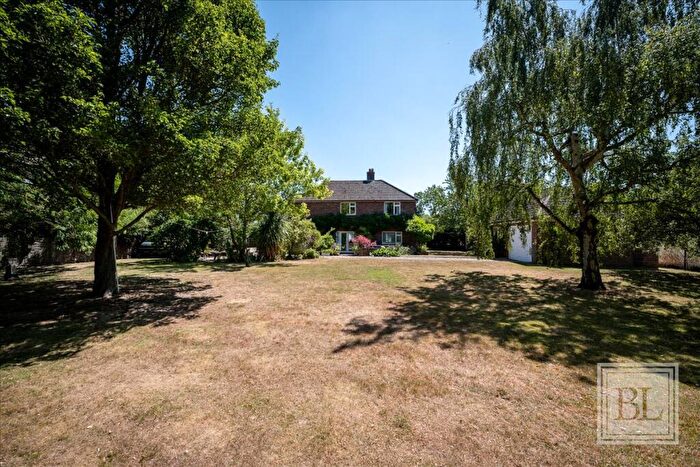 3 Bedroom Detached House For Sale In Lodge Lane, Ardleigh, Colchester, CO7