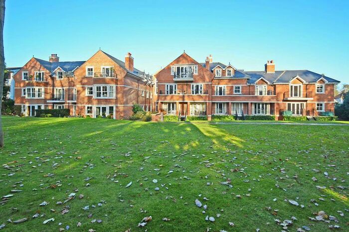 3 Bedroom Flat To Rent In The Villiers, Gower Road, KT13