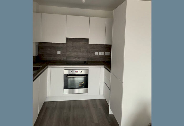 1 Bedroom Apartment To Rent In Cornwall House, E6