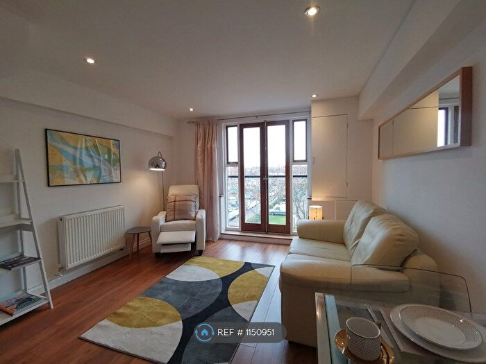 2 Bedroom Flat To Rent In Hull Marina, Hull Marina, HU1