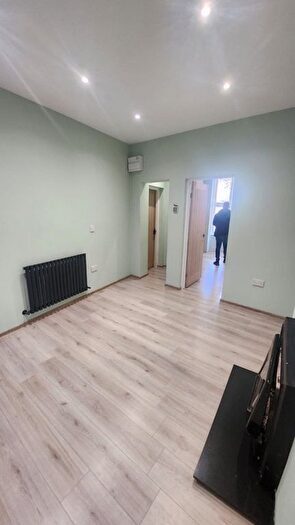 1 Bedroom Flat To Rent In Flat Highfield Road, Doncaster, South Yorkshire, DN1