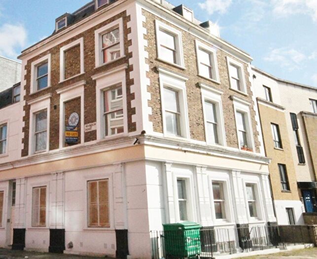 2 Bedroom Apartment To Rent In Warden Road, Kentish Town, NW5