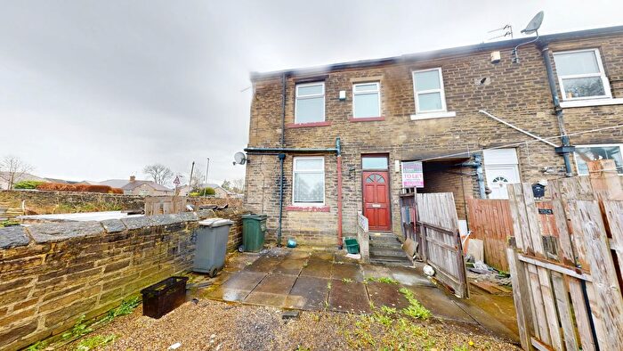 1 Bedroom End Terrace House To Rent In Beacon Road, Horton Bank Top, BD6