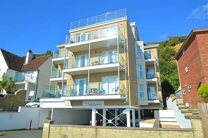 2 Bedroom Flat For Sale In Stunning Sea Views * Shanklin Seafront, PO37