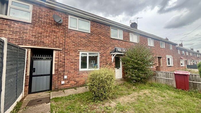 3 Bedroom Terraced House To Rent In Somervell Road, Scunthorpe, DN16