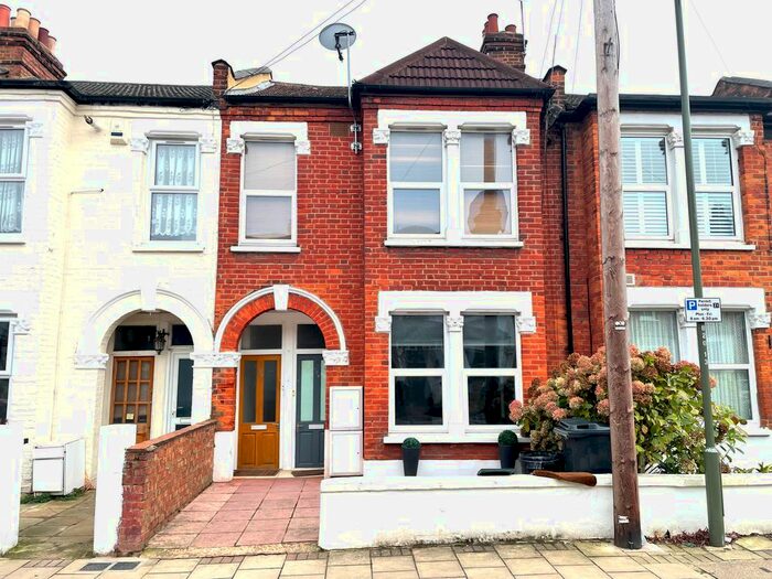 2 Bedroom Flat To Rent In Blandford Road, Beckenham BR3