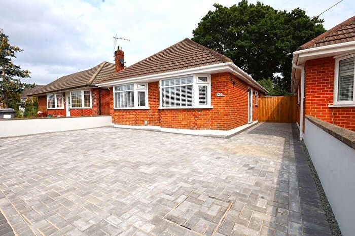 3 Bedroom Detached Bungalow To Rent In Headswell Avenue, Bournemouth, BH10