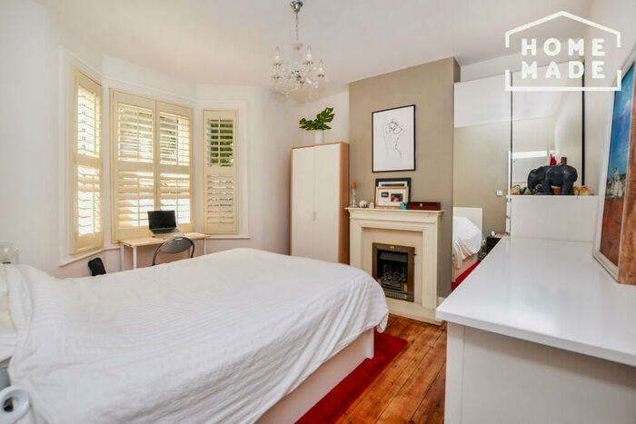 1 Bedroom Flat To Rent In Cambus Road, E16