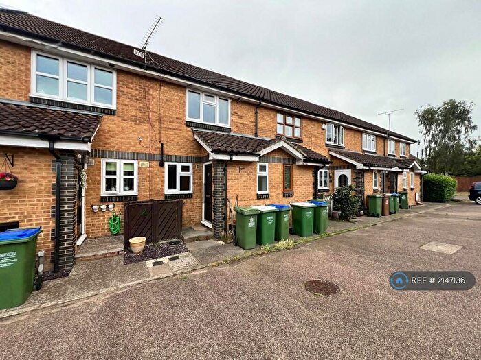 2 Bedroom Terraced House To Rent In Dabbling Close, Erith, DA8