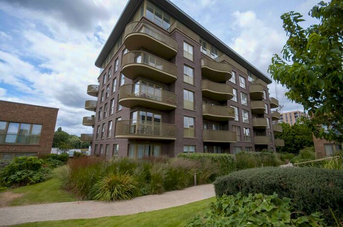3 Bedroom Flat To Rent In Noble House Ottley Drive Cator Park London, SE3