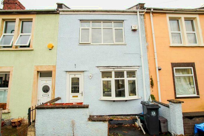 2 Bedroom House To Rent In Nottingham Street, Bedminster, Bristol, BS3