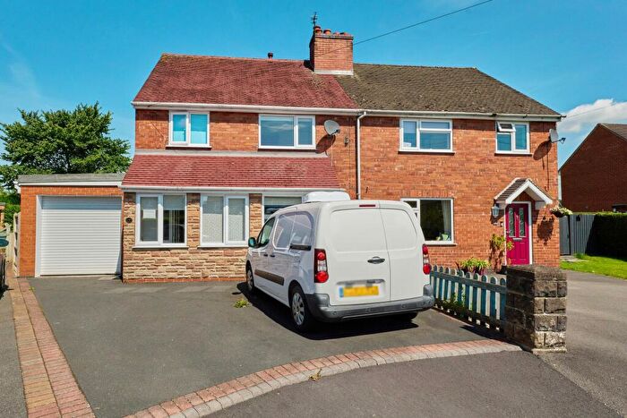 3 Bedroom Semi-Detached House For Sale In Hawthorn Close, Denstone, Uttoxeter, ST14