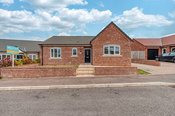 3 Bedroom Detached Bungalow For Sale In Ash Drive, Martham, NR29