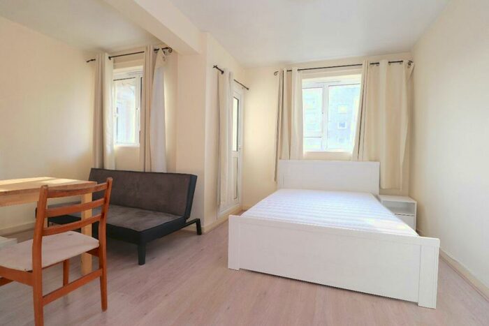 3 Bedroom Flat To Rent In Patterdale, Osnaburgh Street, London, NW1