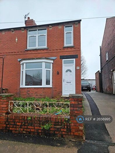 3 Bedroom Semi Detached House To Rent In Knowle Road, Barnsley, S70