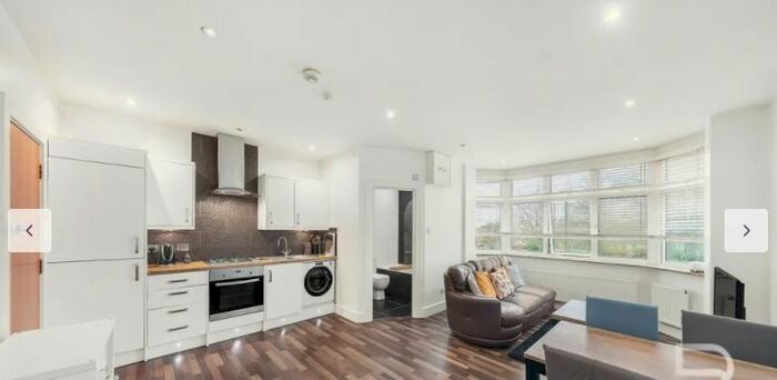 1 Bedroom Flat To Rent In Drewstead Road, Streatham, SW16