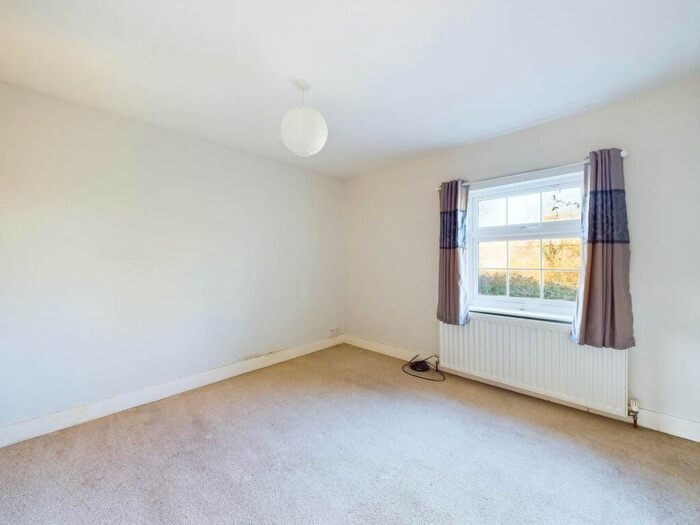 2 Bedroom Semi-Detached House For Sale In Pump Lane North, Marlow, SL7