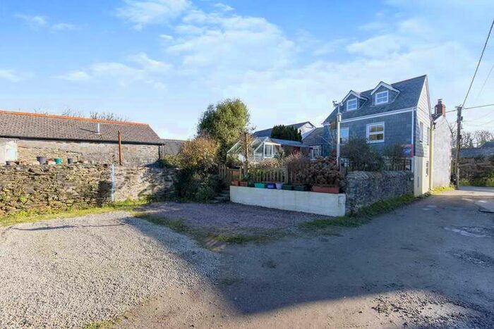 3 Bedroom End Of Terrace House For Sale In St. Newlyn East, Newquay, Cornwall, TR8